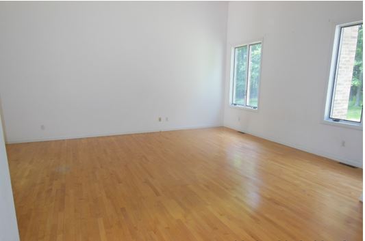 7 Reservoir RdSouthwick, MA, 01077Hampden County