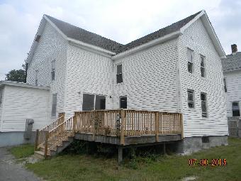 25-27 Grove StWare, MA, 01082Hampshire County