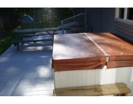 91 Steiger Dr, Westfield, MA 01085