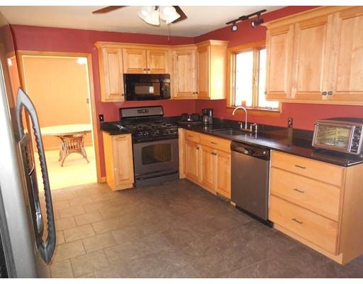 91 Steiger Dr, Westfield, MA 01085