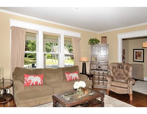 81 Massachusetts Ave., Longmeadow, MA 01106