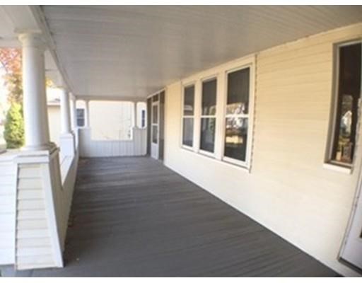 79 Maple Rd, Longmeadow, MA 01106