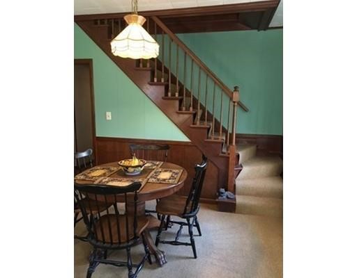 79 Maple Rd, Longmeadow, MA 01106