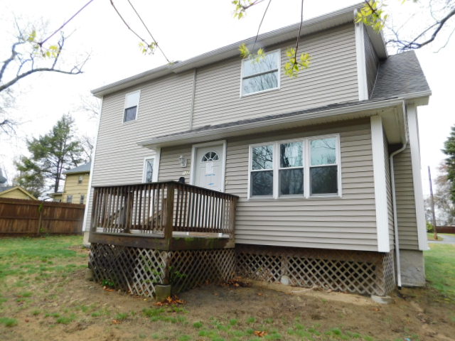 122 Sterling StSpringfield, MA, 01107Hampden County