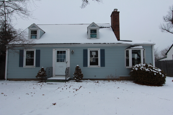 64 Surrey RdSpringfield, MA, 01118Hampden County