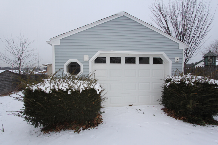 64 Surrey RdSpringfield, MA, 01118Hampden County