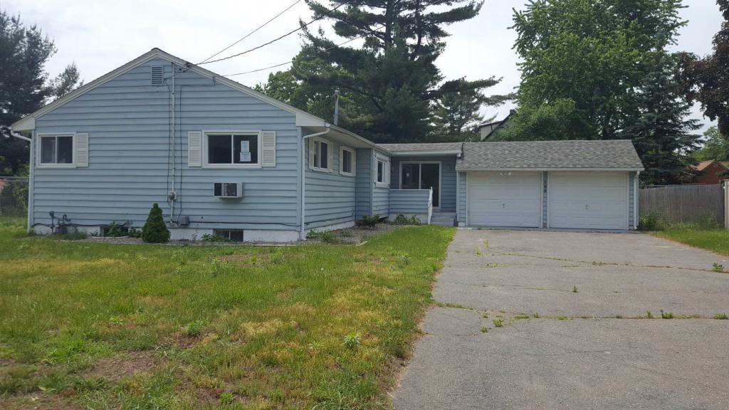 108 Jerilis DrSpringfield, MA, 01119Hampden County