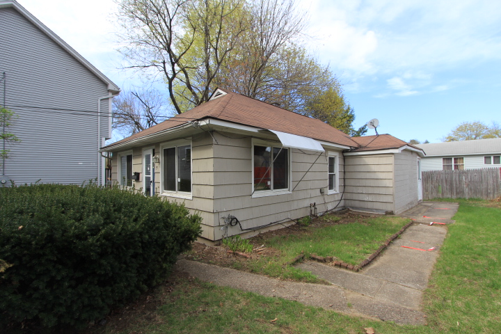 91 Lorimer StreetIndian Orchard, MA, 01151Hampden County