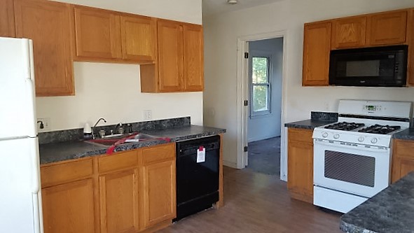 29 Wing Street02Indian Orchard, MA, 01151Hampden County
