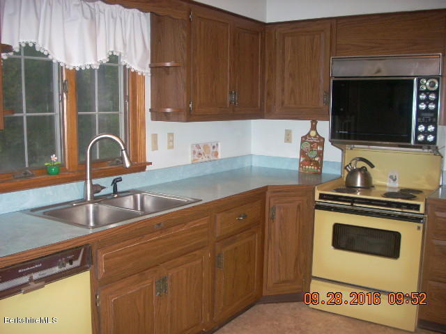 444 Cheshire Rd, Pittsfield, MA 01201