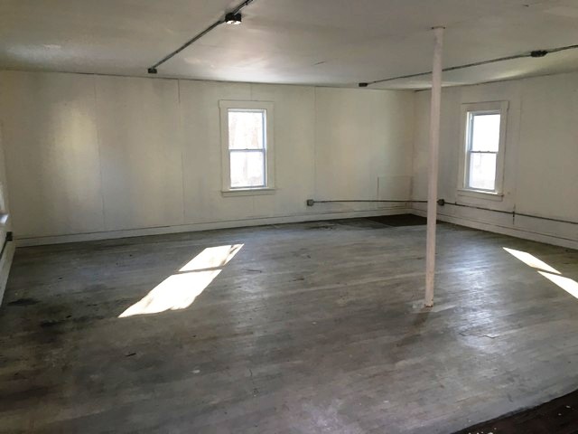 3 East Hoosac StAdams, MA, 01220Berkshire County