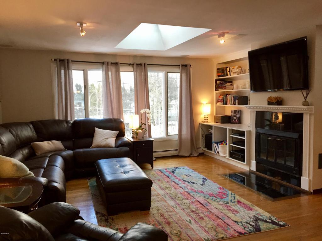 1 Burns Ln, Adams, MA 01220