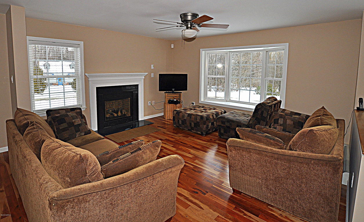 14 King Arthur Dr, Becket, MA 01223