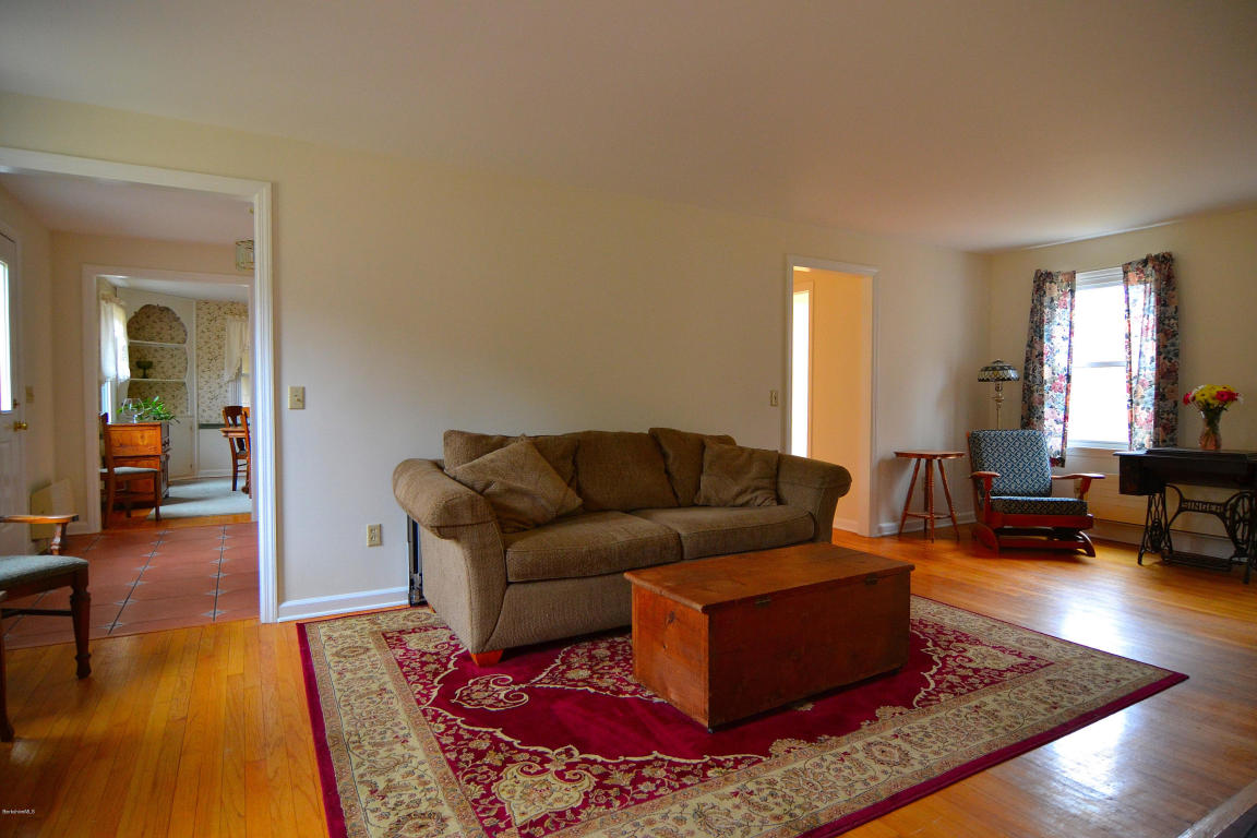 117 Patricia Ave, Dalton, MA 01226