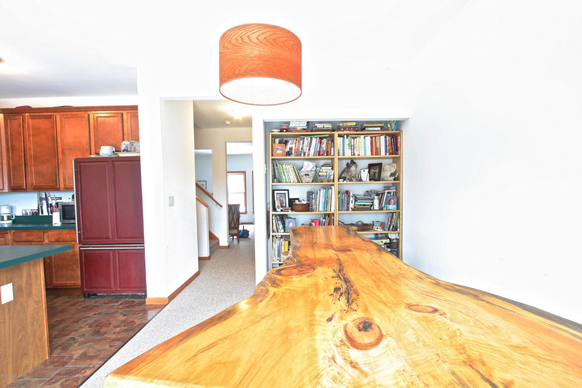 6 Rose Court West, Great Barrington, MA 01230