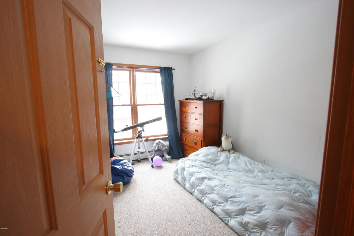 6 Rose Court West, Great Barrington, MA 01230