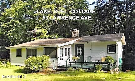 53 LAWRENCE Ave, New Marlborough, MA 01230