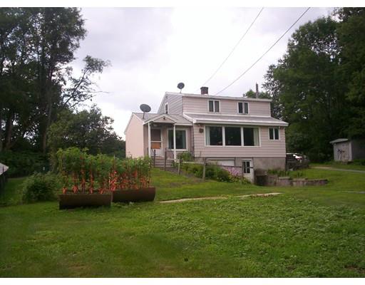 172 Peru Rd, Hinsdale, MA 01235