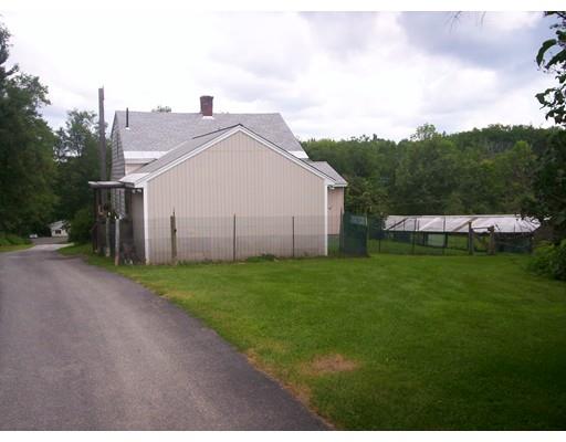 172 Peru Rd, Hinsdale, MA 01235