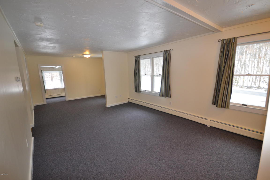420 Brodie Mountain Rd, Hancock, MA 01237