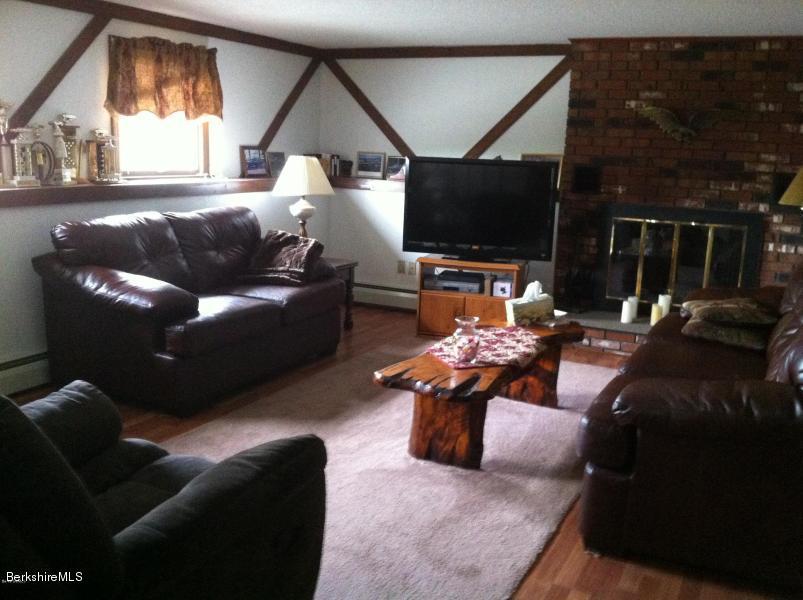 844 N main St, Lanesboro, MA 01237