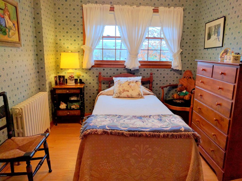 115 Davis St, Lee, MA 01238