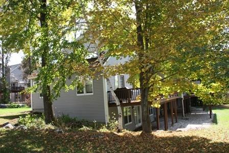 880 East St, Lee, MA 01238