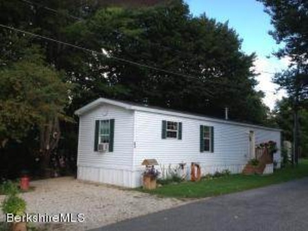 Lee Mobile Home Park 331 Bradley St.Lee, MA 01238