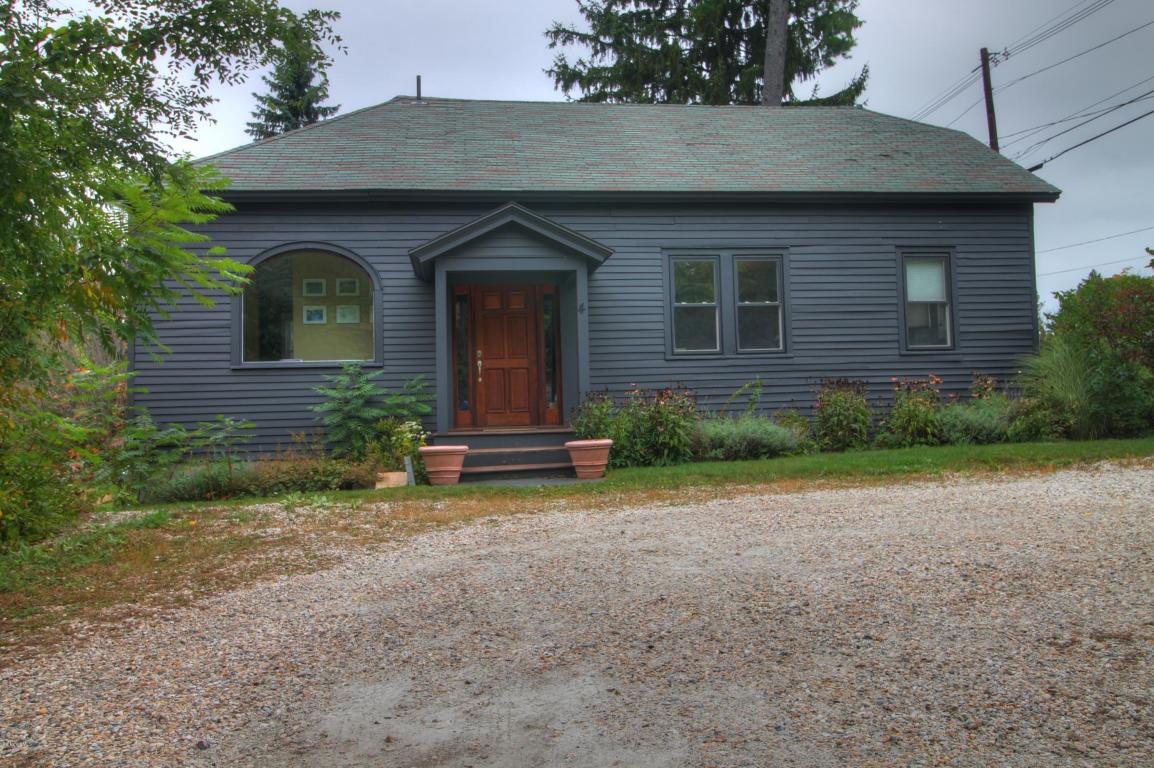 4 Lime Kiln Rd, Lenox, MA 01240