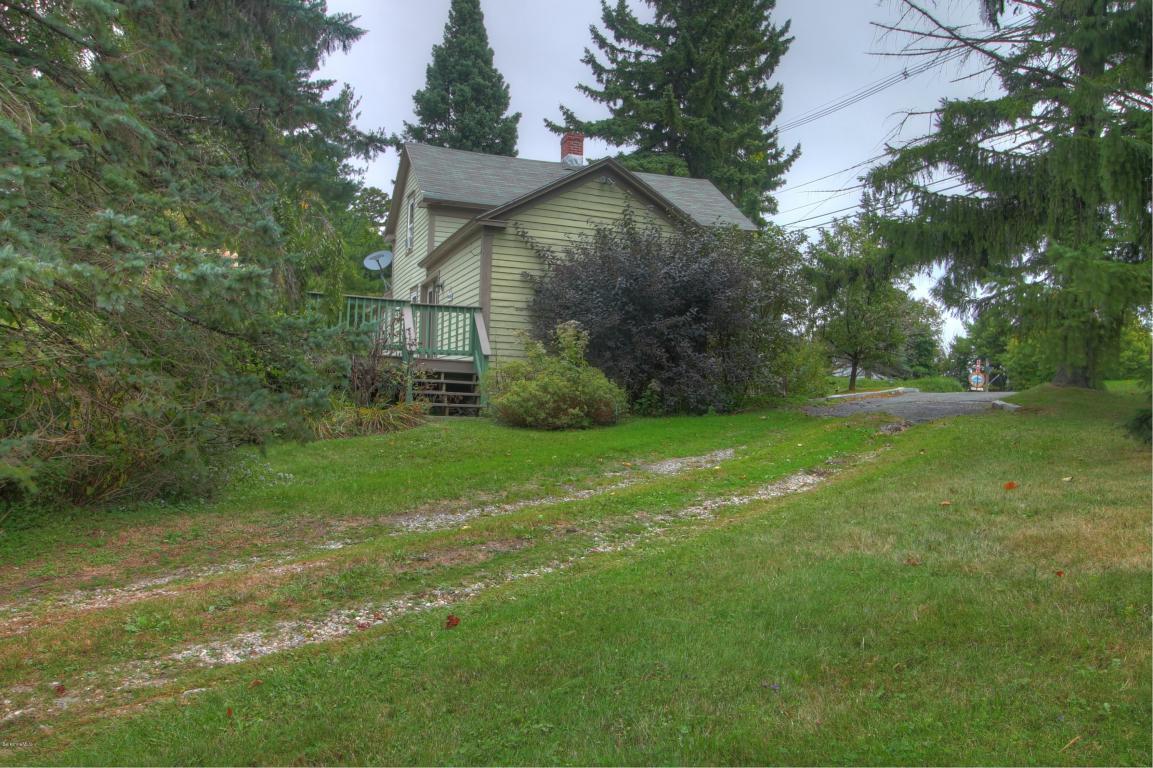 4 Lime Kiln Rd, Lenox, MA 01240