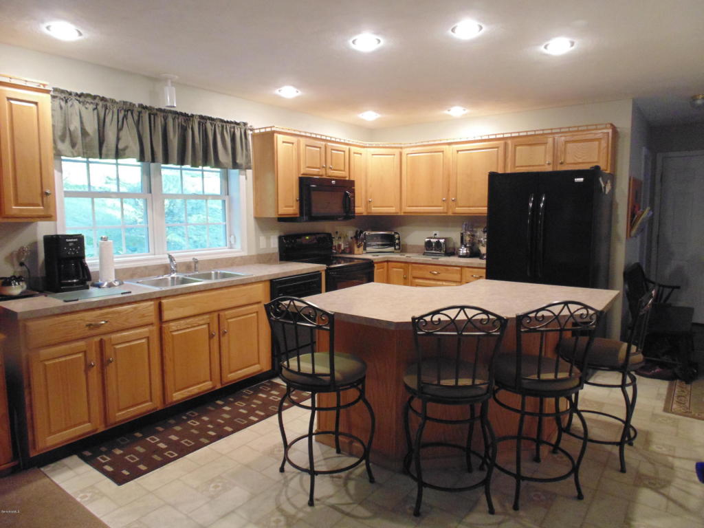 456 Notch Rd, North Adams, MA 01247