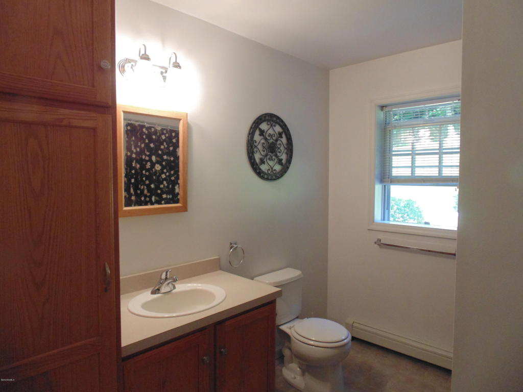 456 Notch Rd, North Adams, MA 01247