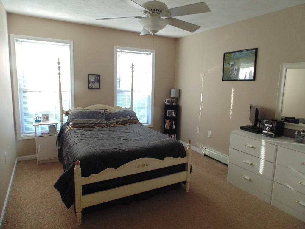 456 Notch Rd, North Adams, MA 01247