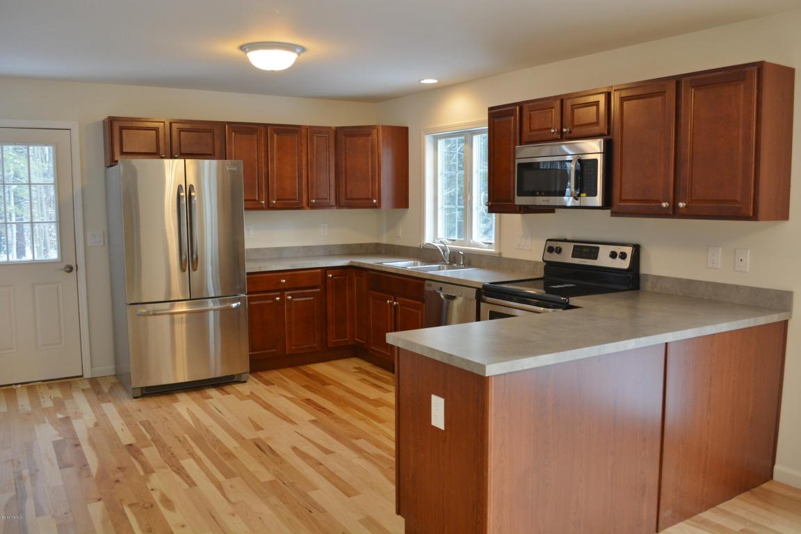 73 New Hollywood Blvd, Otis, MA 01253