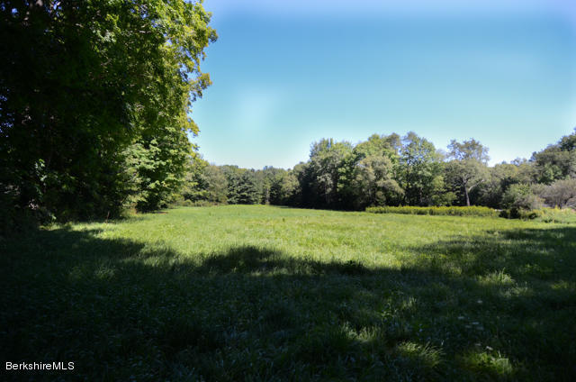 Dublin Rd, Richmond, MA 01254