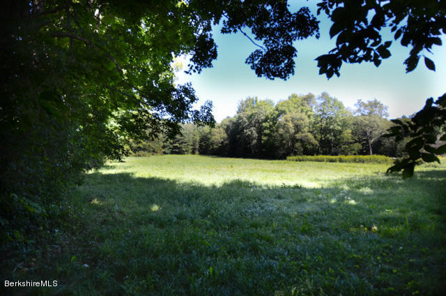 Dublin Rd, Richmond, MA 01254