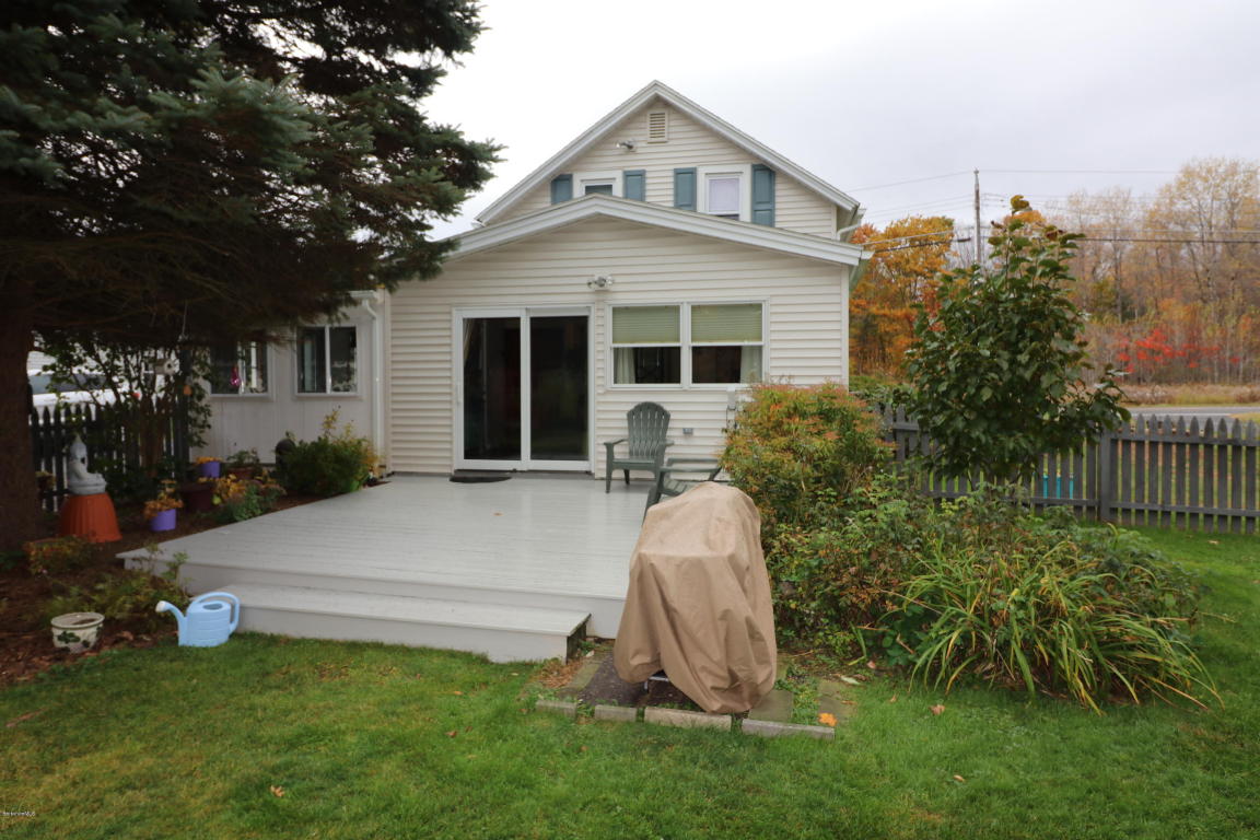 2801 State Rd, Richmond, MA 01254