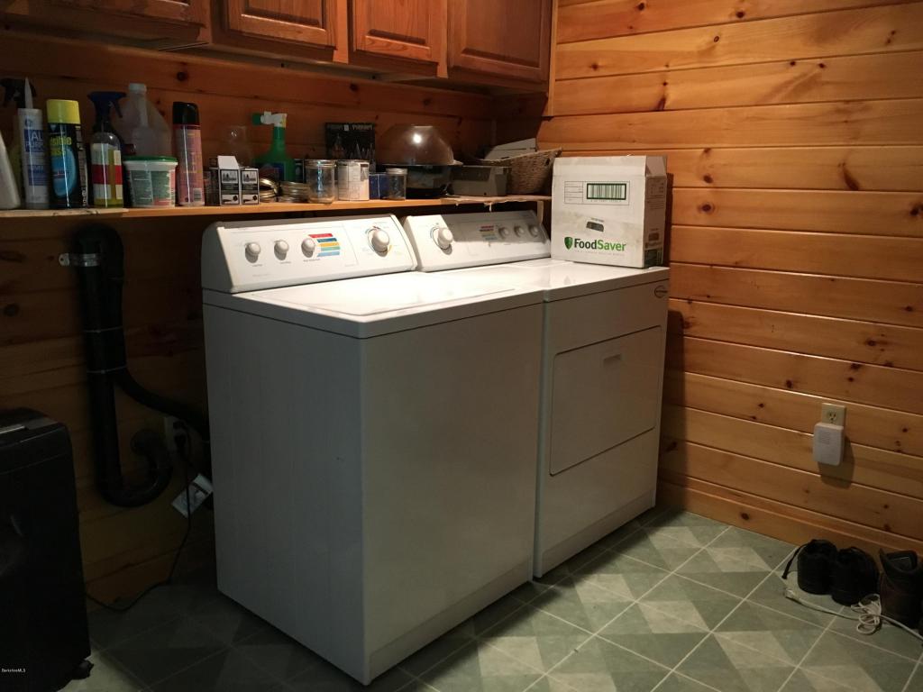 225 Old Joe Rd, Sheffield, MA 01257