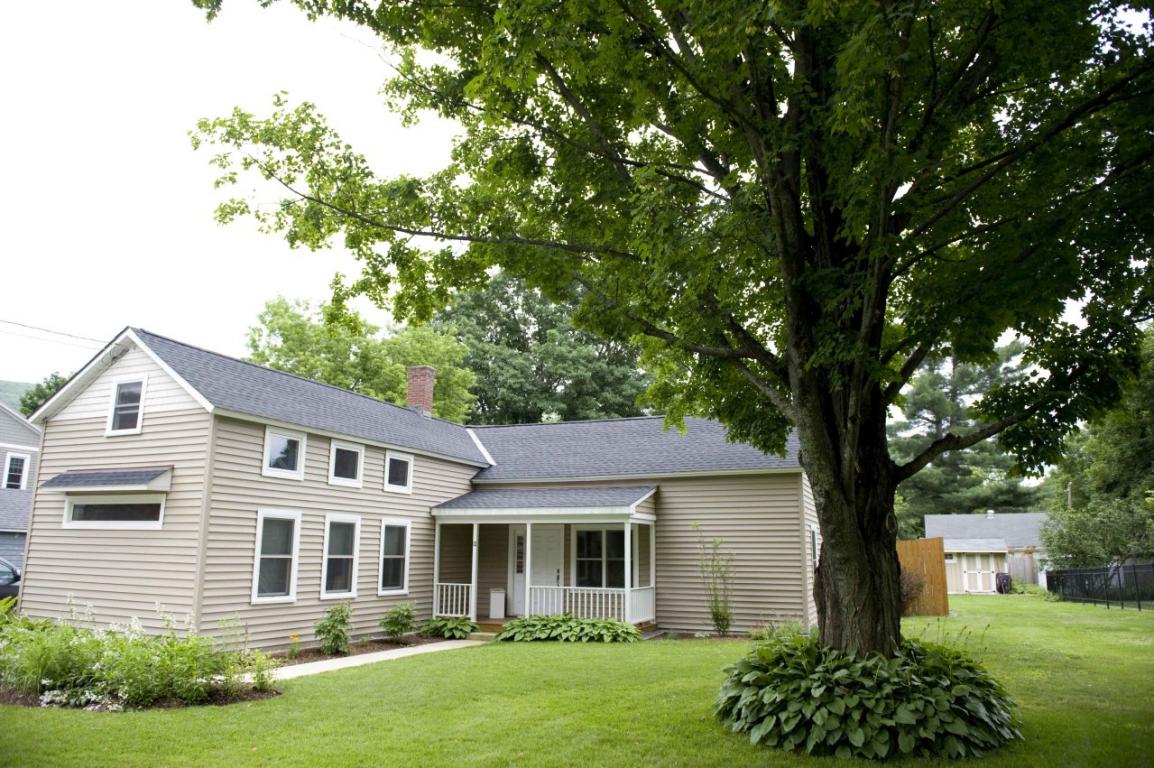12 Manning St, Williamstown, MA 01267