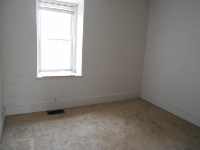 115 Tempelton RoadAthol, MA, 01331Worcester County