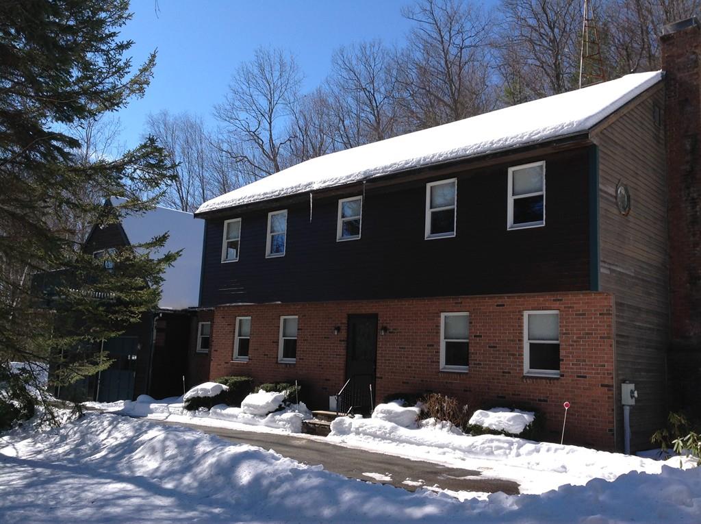 87Old State Road, Erving, MA 01344