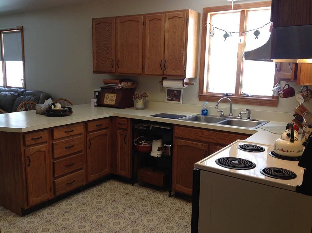 87Old State Road, Erving, MA 01344