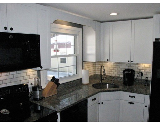 177 Main St, Northfield, MA 01360