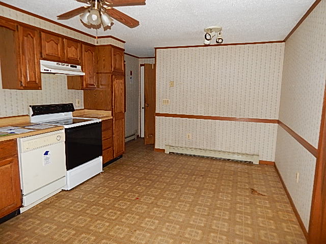 49 Howard StreetGardner, MA, 01440Worcester County