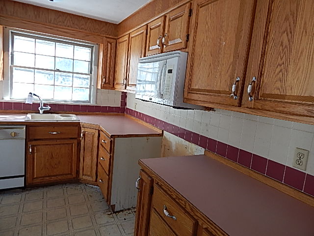 61 Norman StGardner, MA, 01440Worcester County
