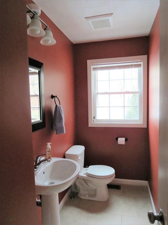 26 Bradley Dr, Groton, MA 01450