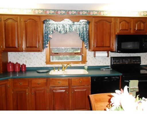 610 Merriam Ave, Leominster, MA 01453