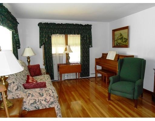 610 Merriam Ave, Leominster, MA 01453