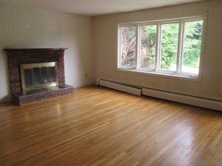 Leominster, MA 01453