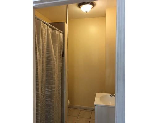 29-R Pleasant St, Leominster, MA 01453